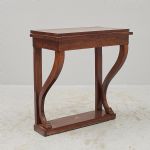 668152 Console table